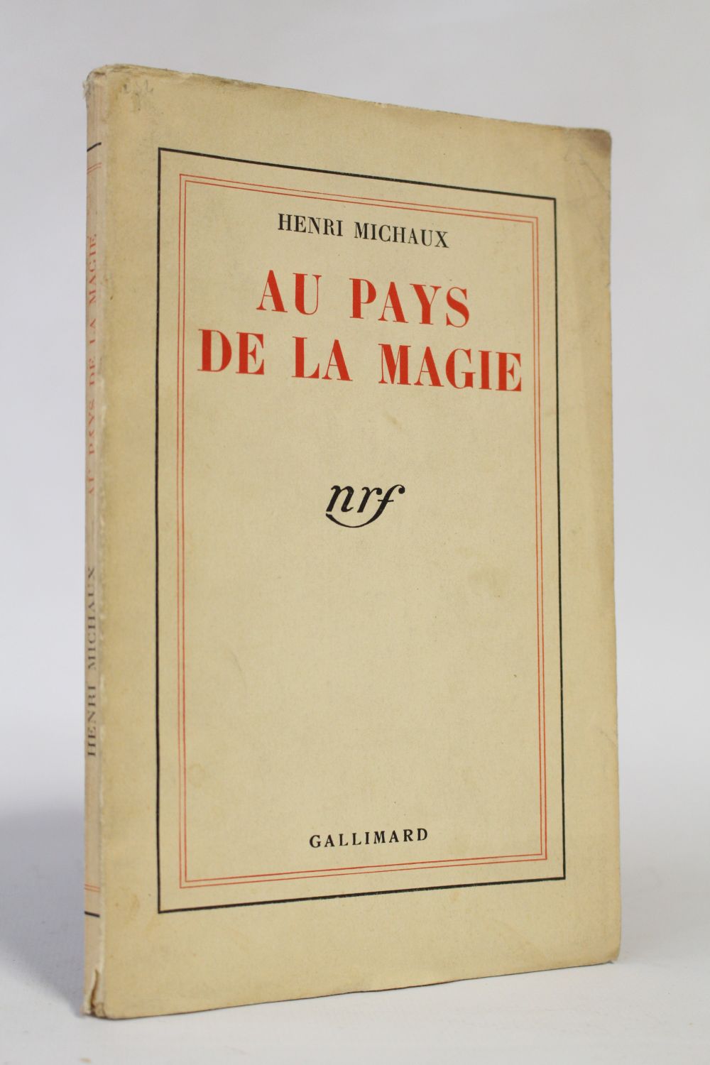 Henri Michaux, Livre, -Au pays de la magie-, 1941